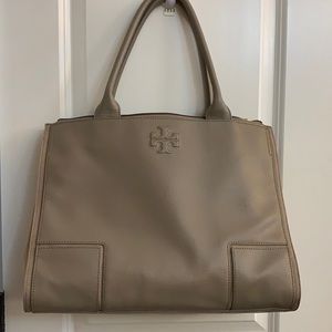 Beautiful Tory Burch handbag